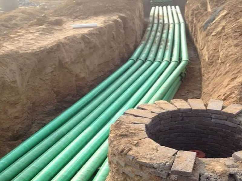 Tube de protection des câbles en plastique renforcé de fibres de verre